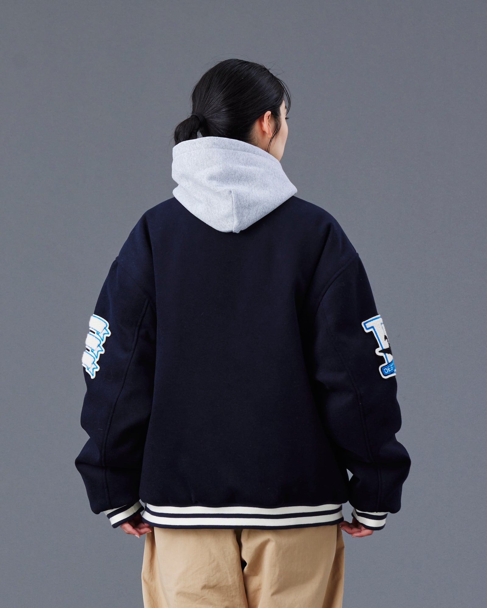 upload_20250605_LR VARSITY JACKET_019_20_77014_G004_45-1147.jpg