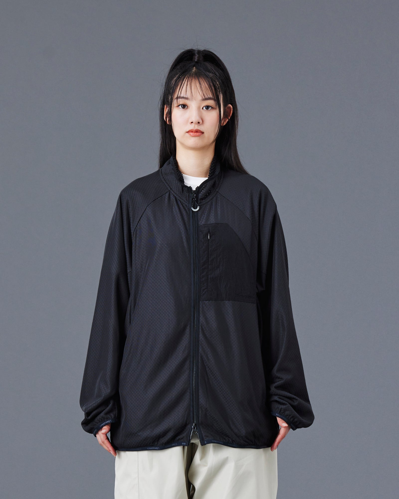 upload_20250605_OCTA ZIP-UP JACKET_019_77018_G001_45.jpg