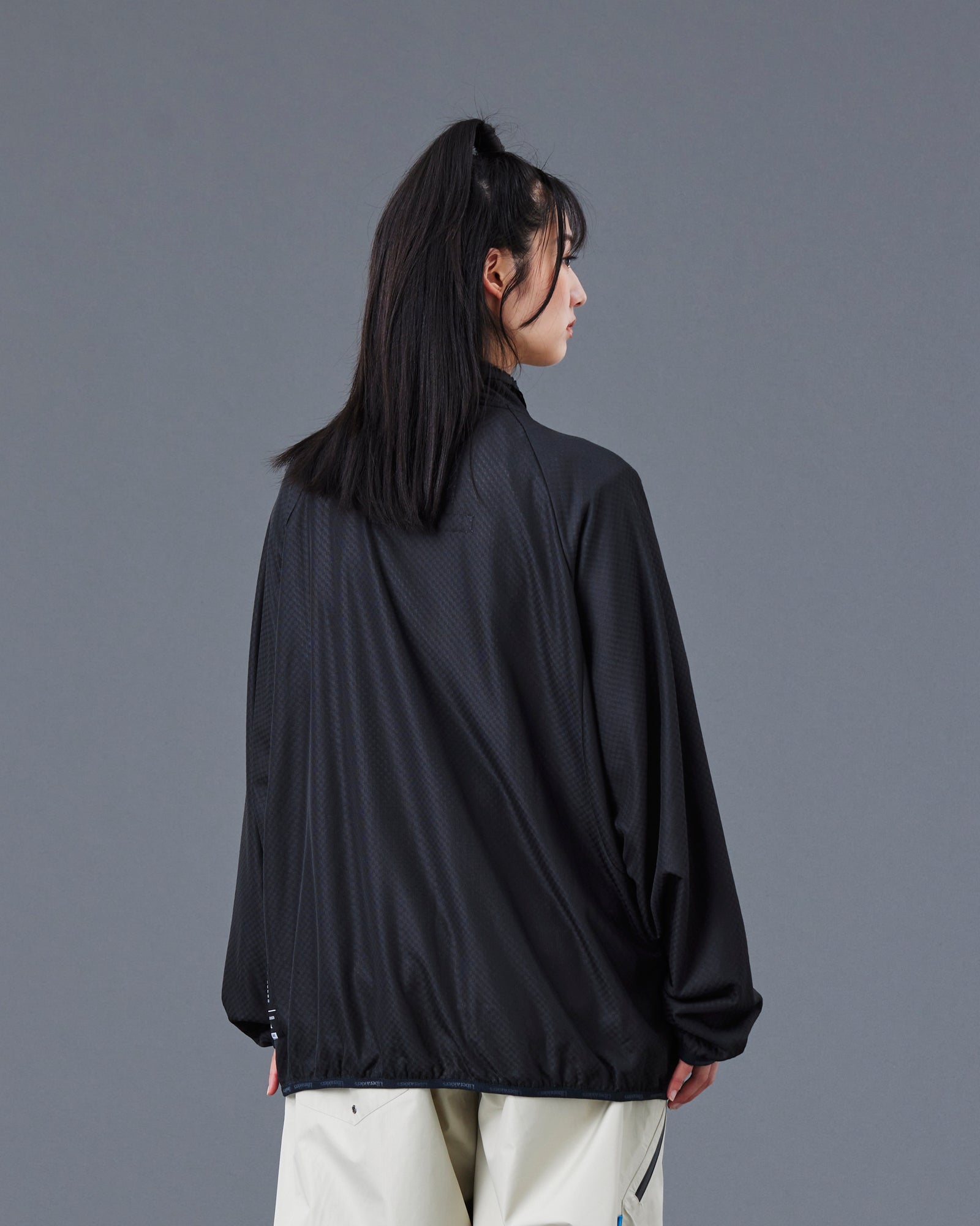 upload_20250605_OCTA ZIP-UP JACKET_020_77018_G002_45.jpg