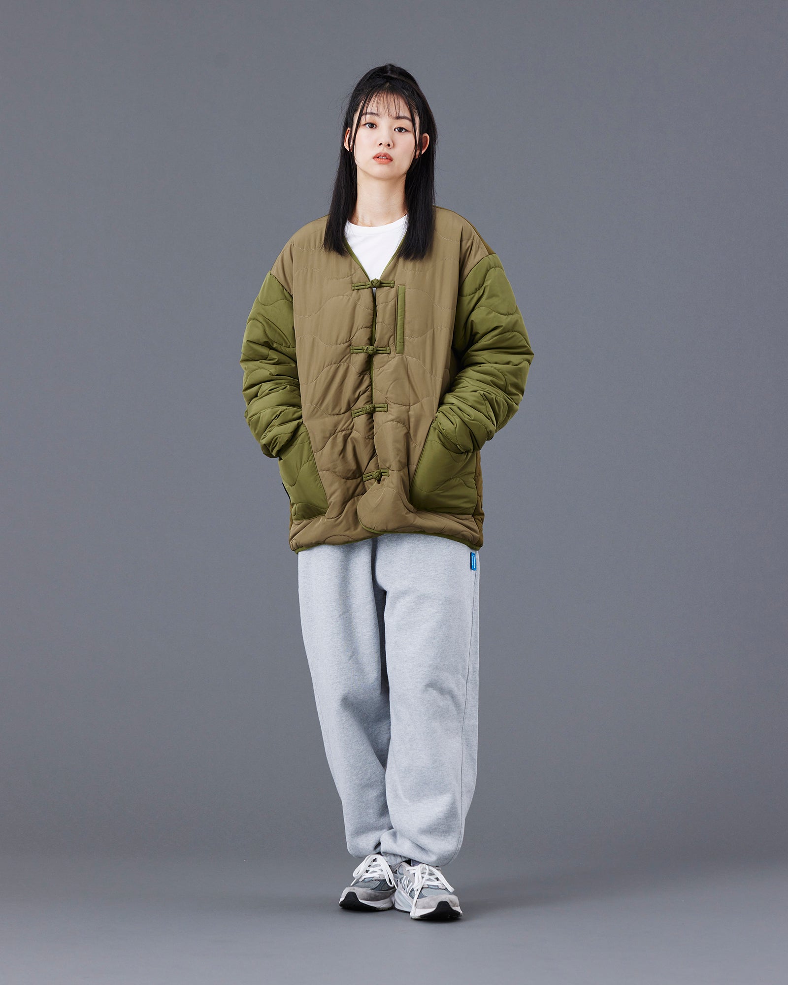 upload_20250605_QUILTED JACKET_020_21_77015_h003_45.jpg