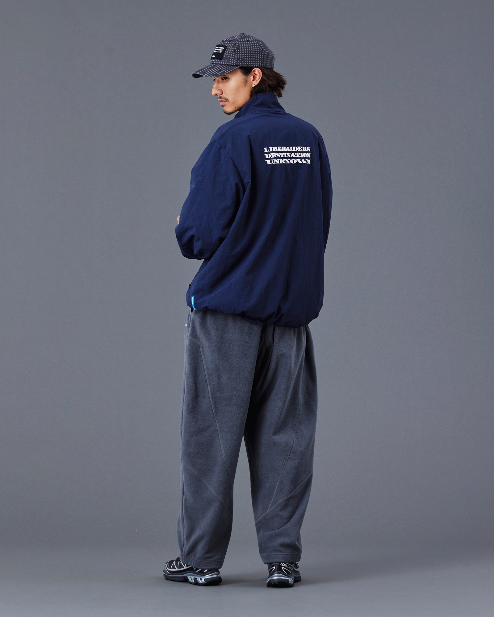 upload_20250605_REVERSIBLE WIND BREAKER II_048_049_77007_h002_45_45.jpg