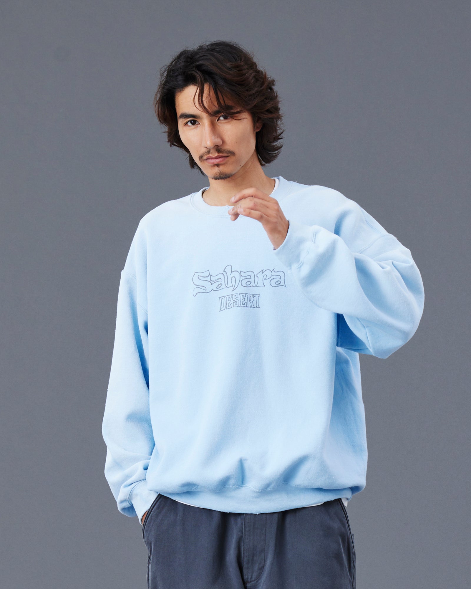 upload_20250605_SAHARA CREWNECK_029_30_77314_G003_45 (1).jpg