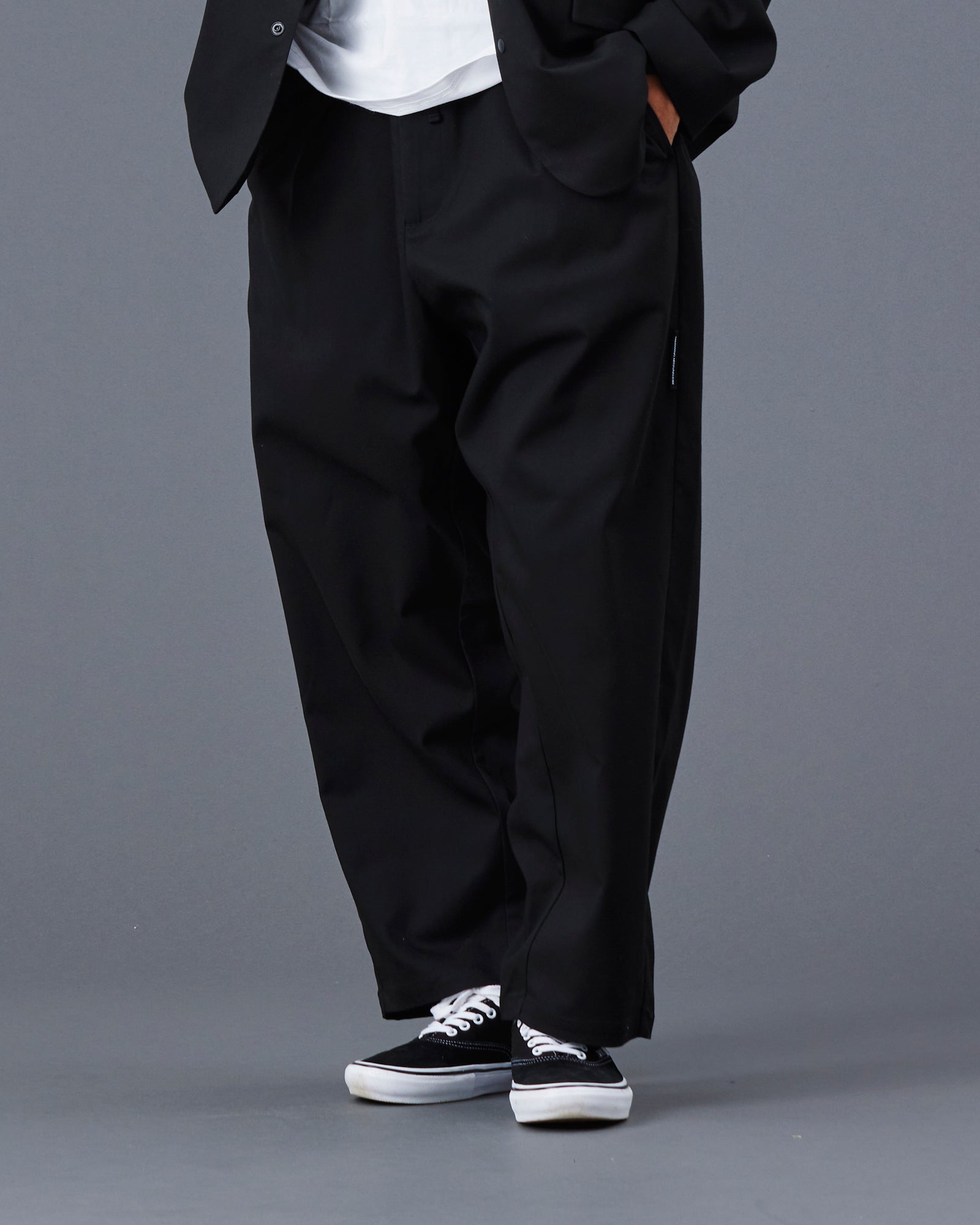 upload_20250605_T_R TAPERED SLACKS_013_14_77713_G009_45.jpg