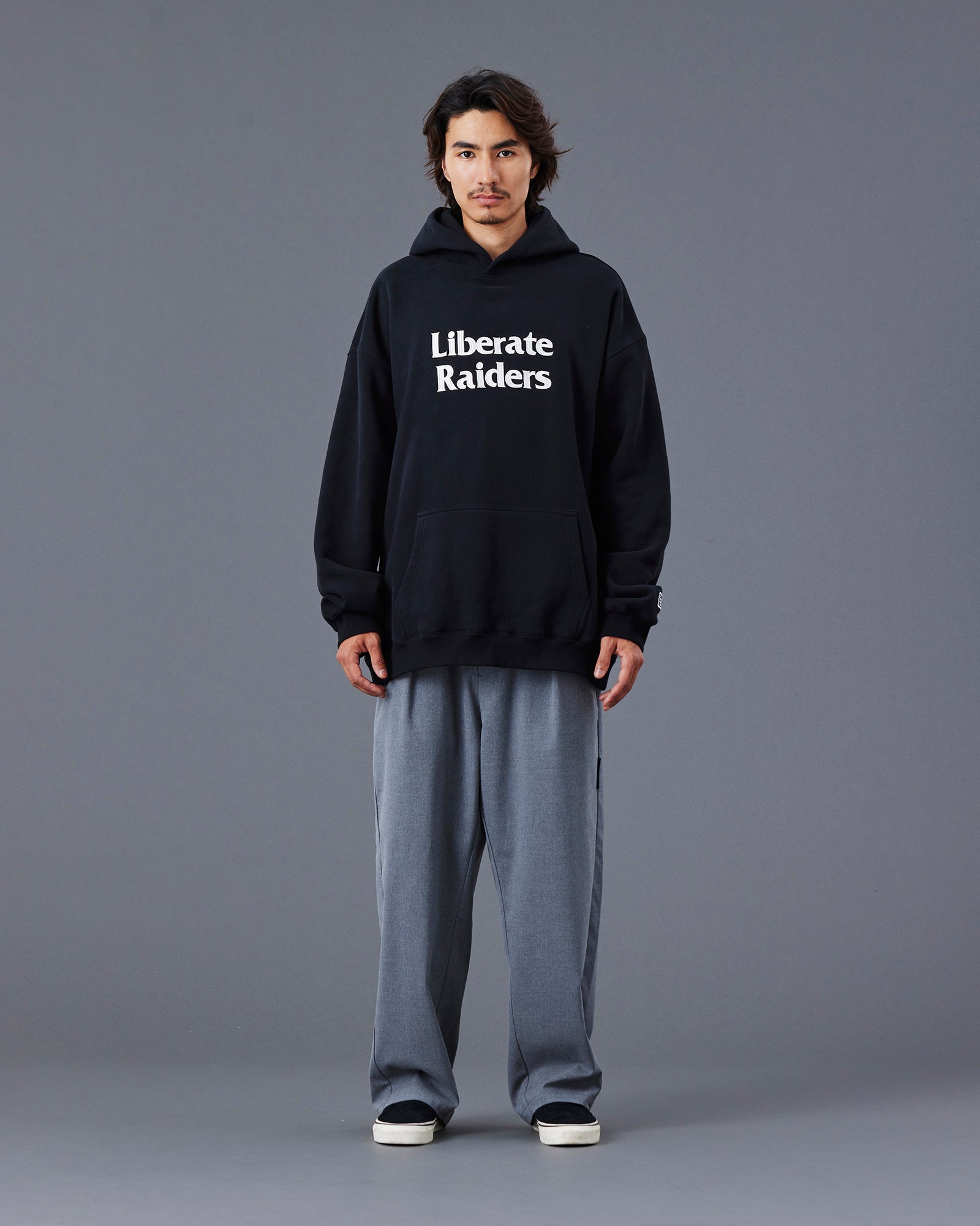 upload_20250605_T_R TAPERED SLACKS_019_20_77713_h001_45.jpg