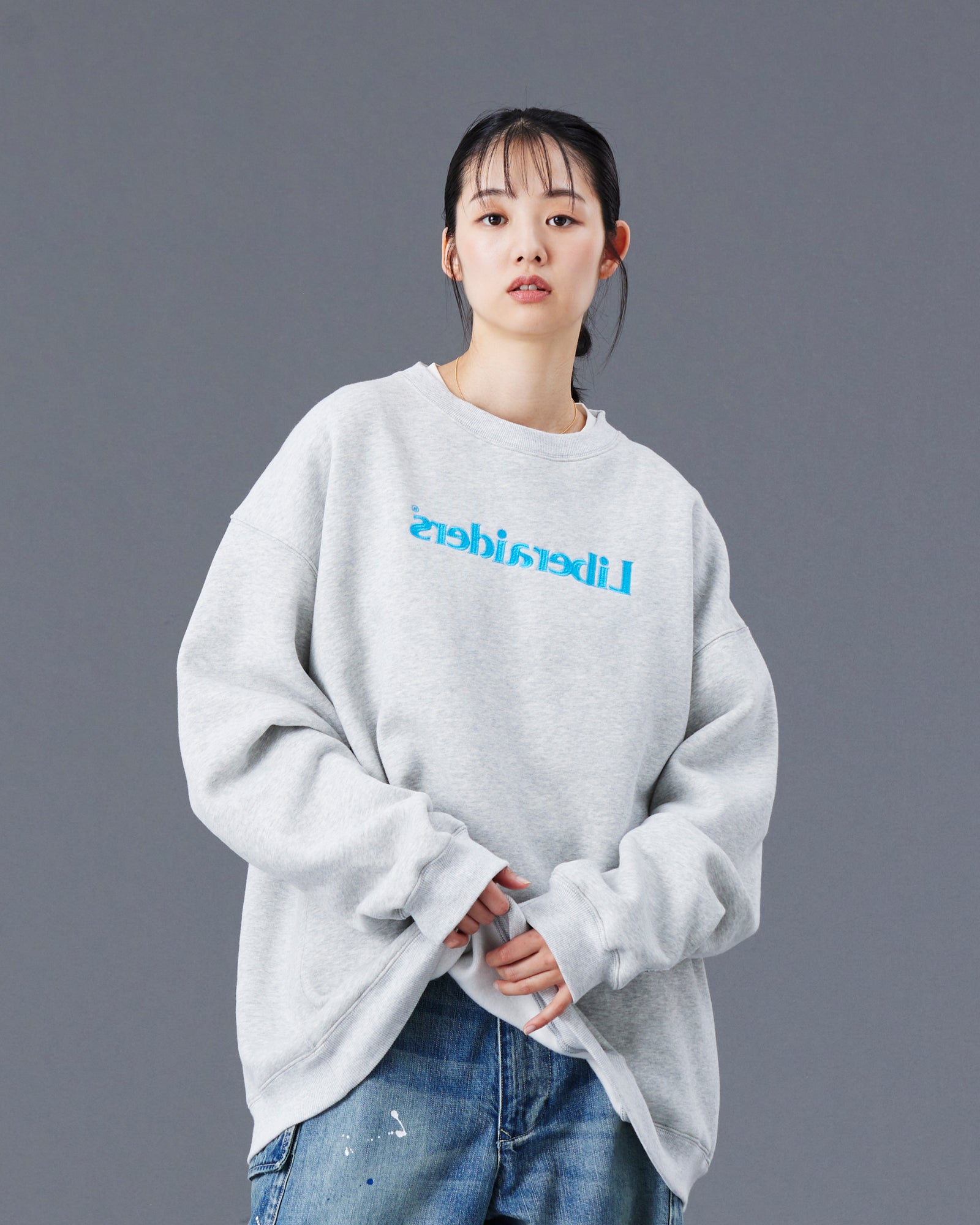 upload_20250805_EMBROIDERY CREWNECK_008_77317_G003_45.jpg