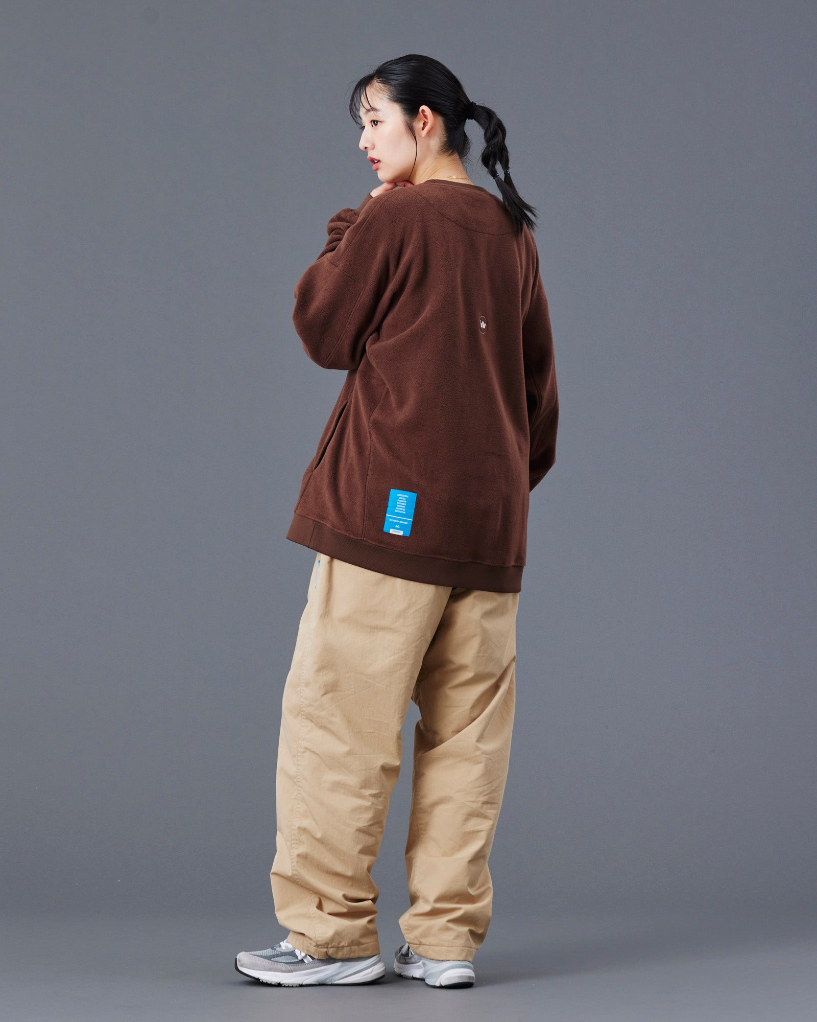 upload_20250805_FLEECE CREWNECK_009_77307_h001_45_1.jpg