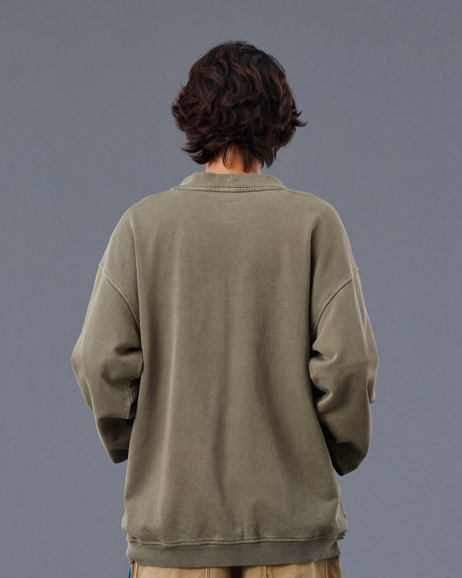 upload_20250805_GARMENT DYED SWEAT CARDIGAN_005_77302_G002_45.jpg