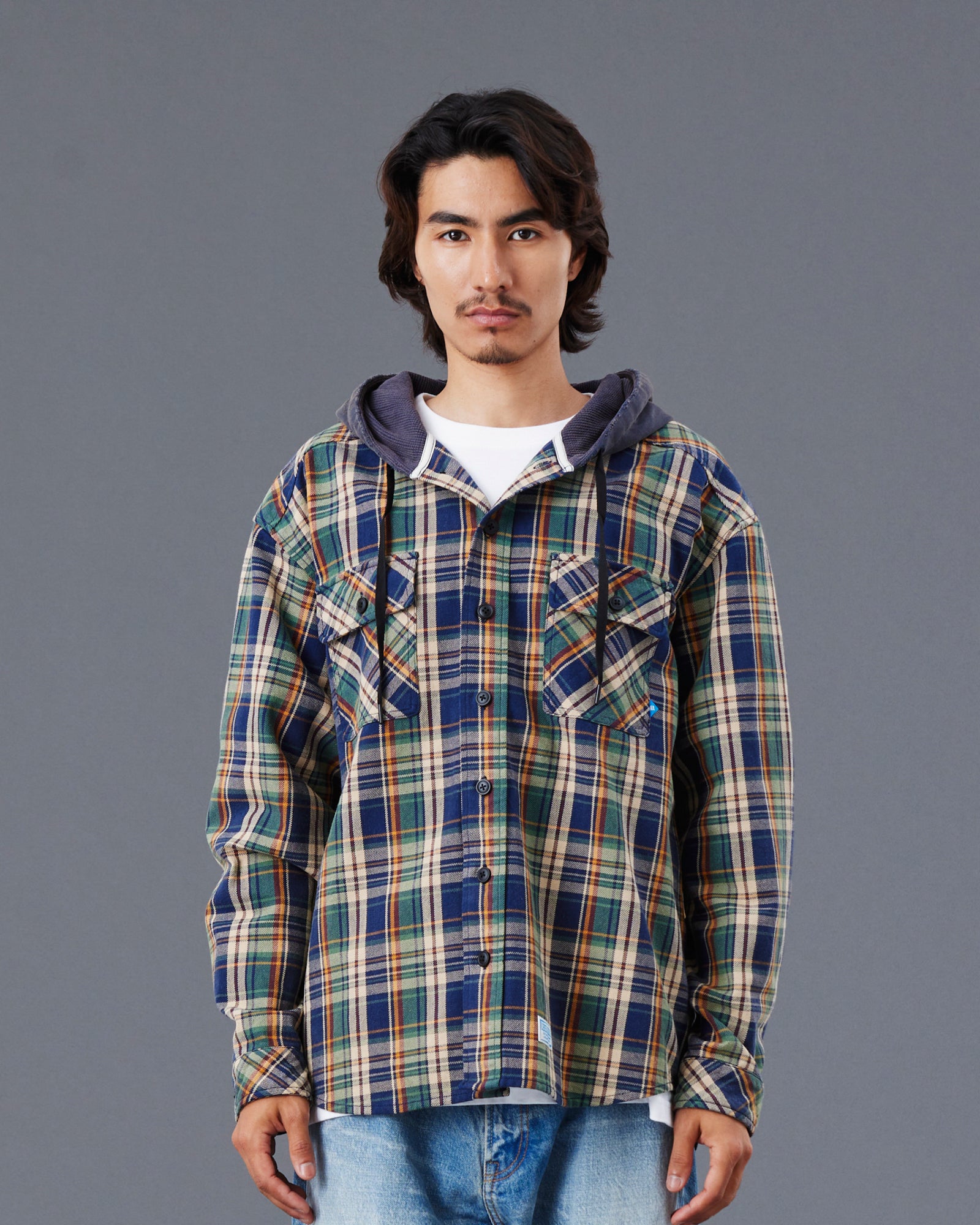 upload_20250805_HOODED PLAID SHIRT_010_77103_G005_45.jpg