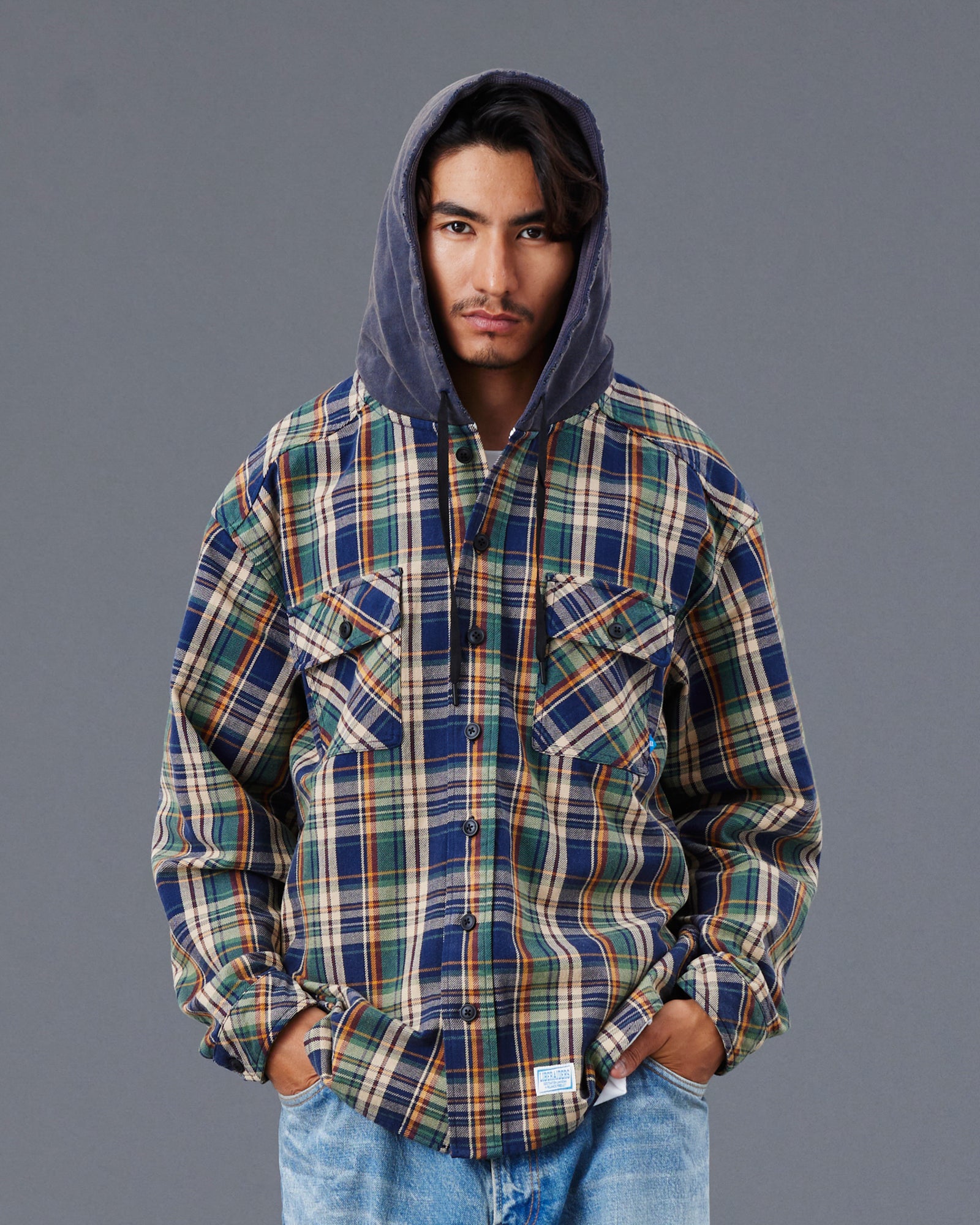 upload_20250805_HOODED PLAID SHIRT_012_77103_G007_45.jpg