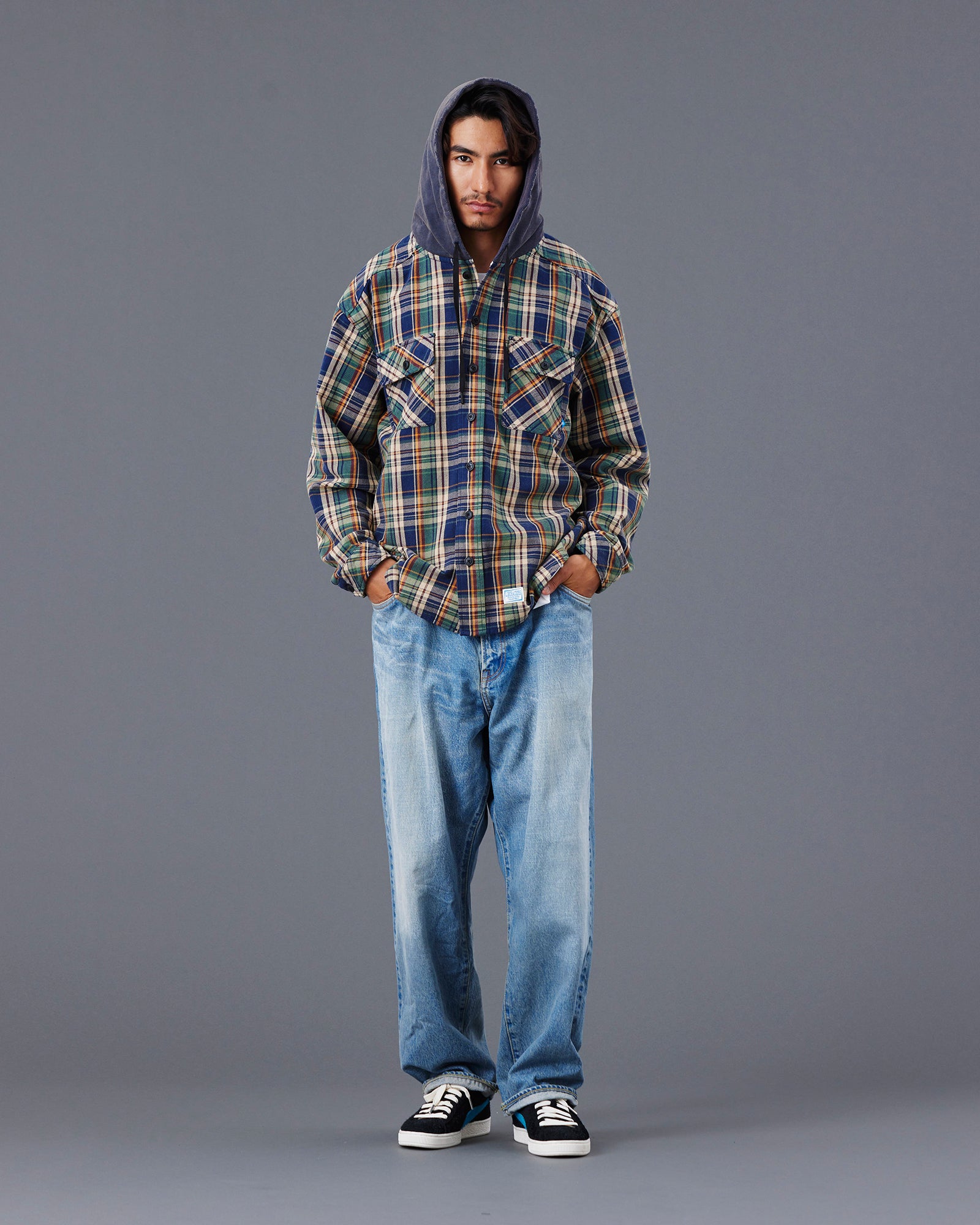 upload_20250805_HOODED PLAID SHIRT_019_77103_h007_45.jpg
