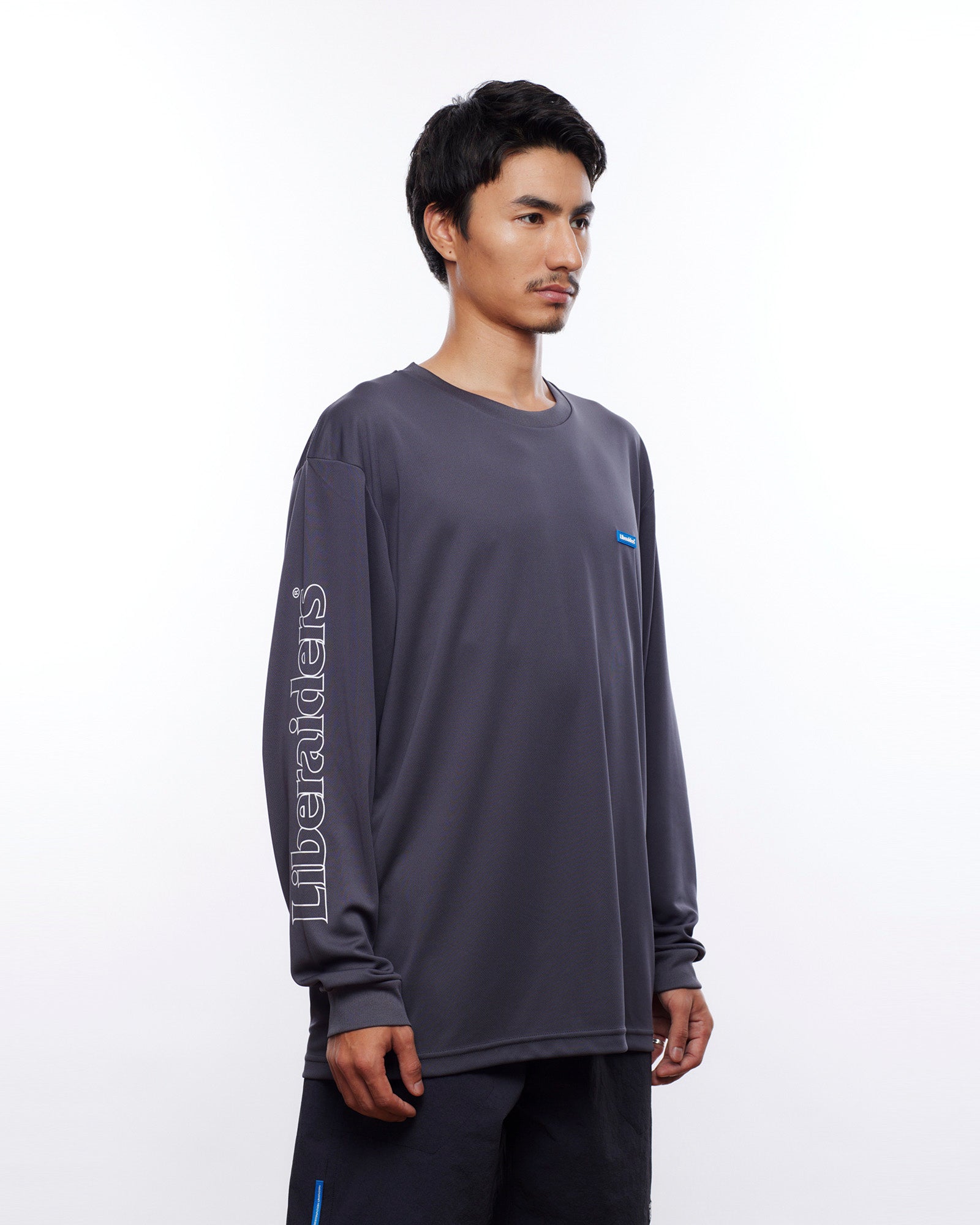 upload_20250830_OG LOGO DRY L_S TEE_021_75106_n002_45.jpg